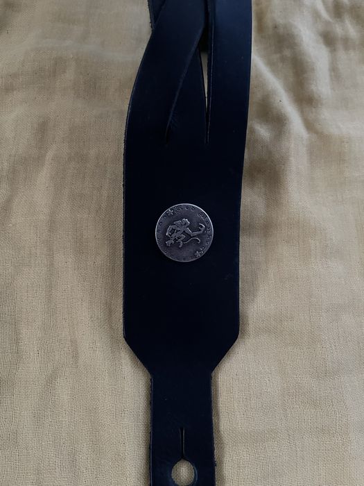 Curea chitara din piele naturala -- Dunlop "Red Monkey"