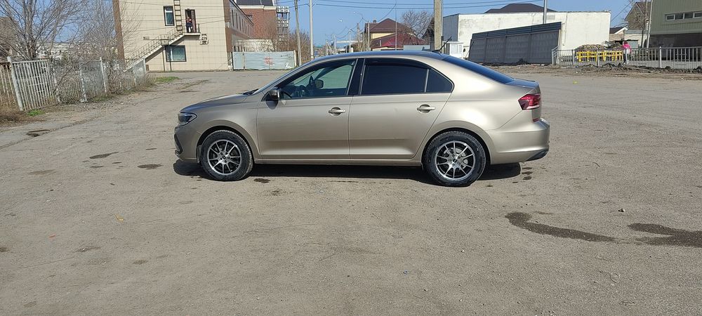 Продам диски R 15 в хорошем состояние.