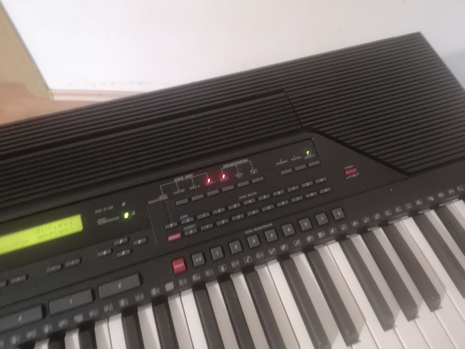 YAMAHA PSR-6700  pian orga profesional