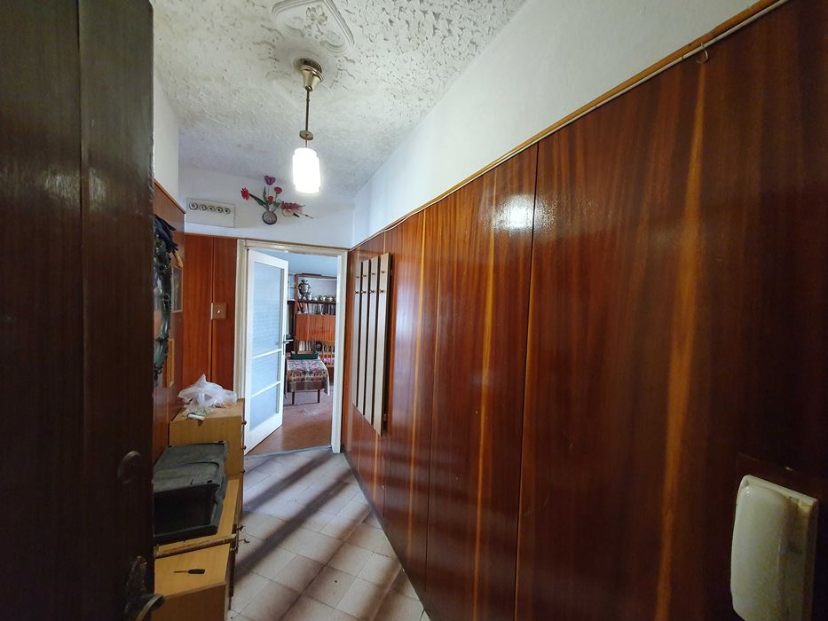 Продава се Двустаен апартамент в Бургас, Славейков - 61 кв.м за 1181 €/кв.м - Снимка #5