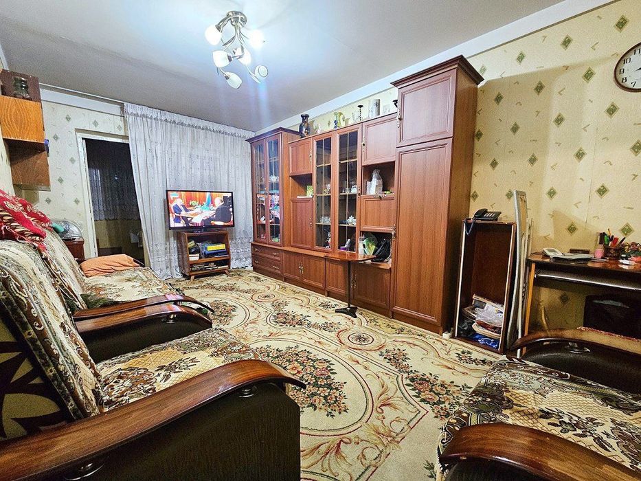 Продается 3 комнатная квартира в кирпичном доме Чиланзар 23 квартал