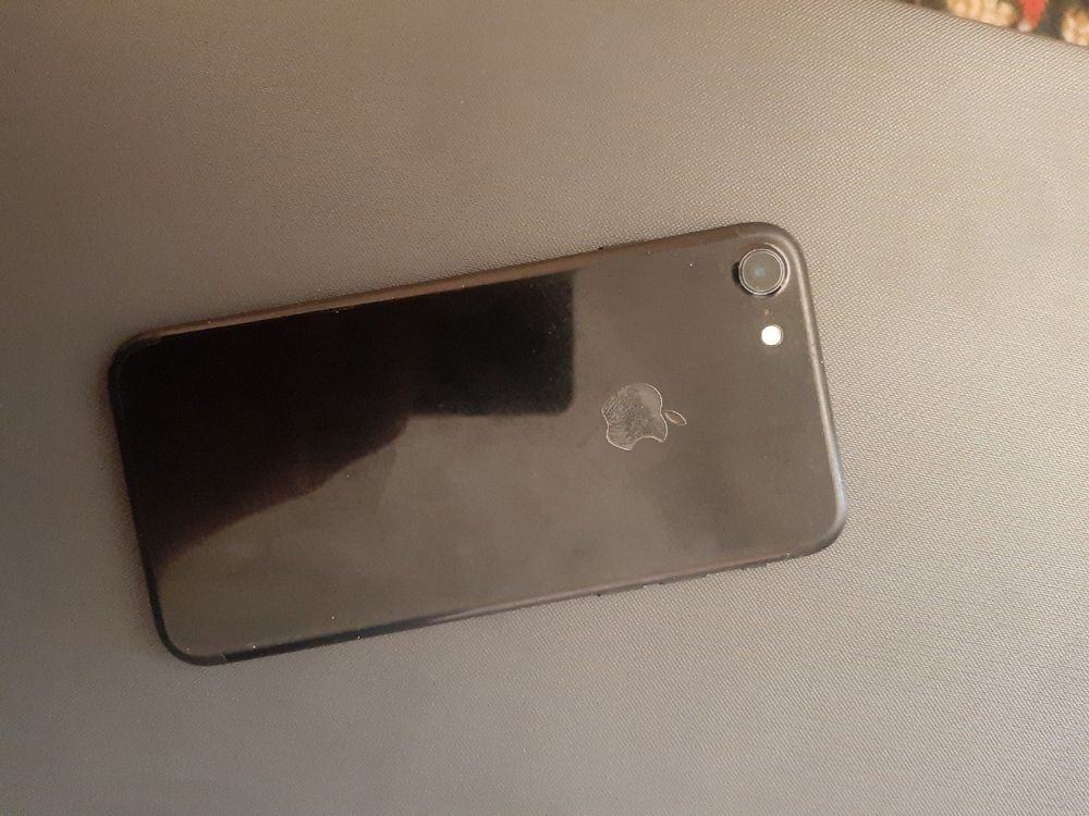 iPhone 7  память 256 GB  емкость 100%