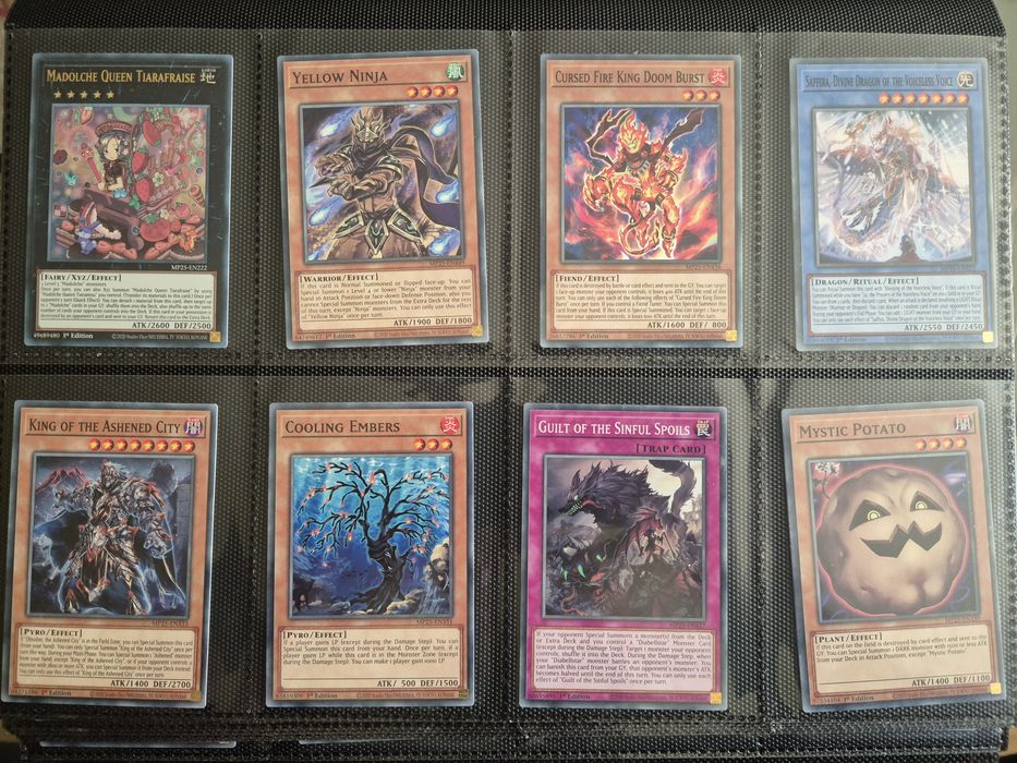 Yu-Gi-Oh карти от колекция