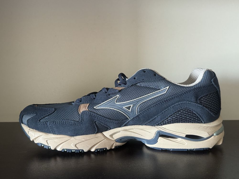 Mizuno Wave Rider 10/ Налични 44номер 28.5см  Стелка Нови с Кутия