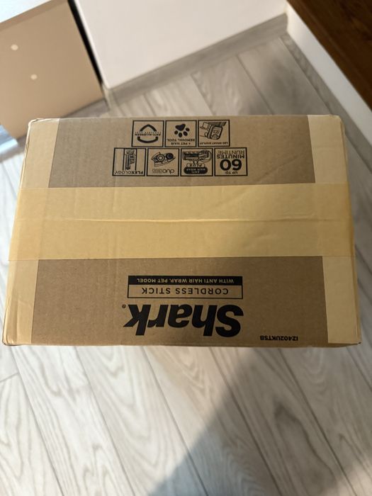 Aspirator Shark Stratos Pet pro model