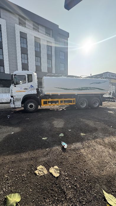 Тайёр 20 тонна Водавоз (поливомоечная автомобил)