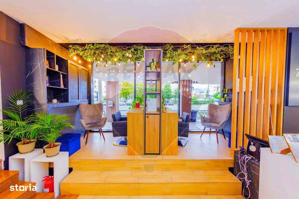 Vânzare spațiu comercial de 500 mp pe Bd. Traian, Baia Mare