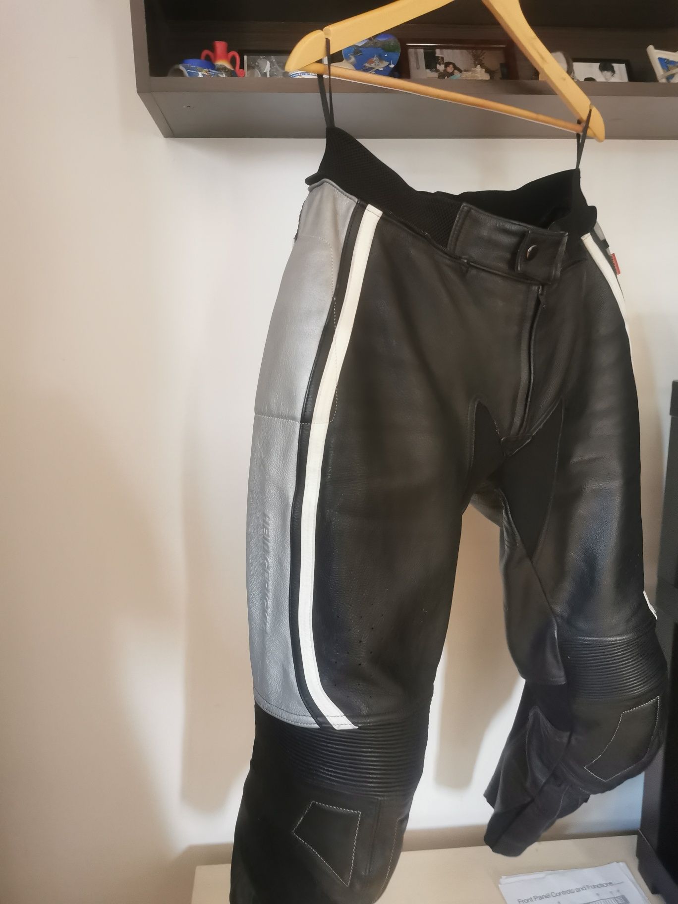 Pantaloni moto de piele Hein Gueriche și geacă, protecții multiple,