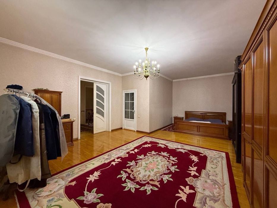 Никитина 4 сотки 3 Уровня  Срочно