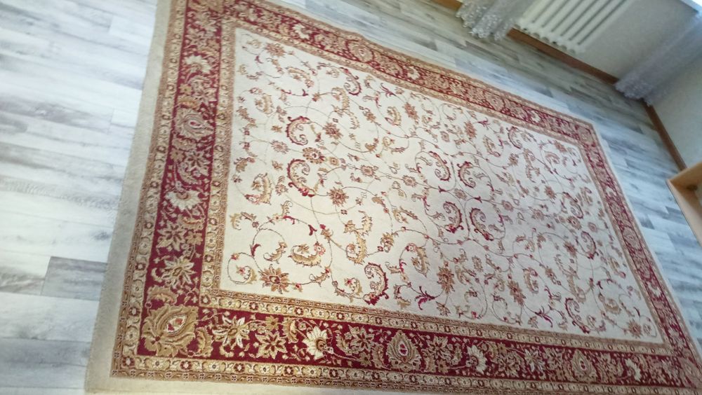 Продам ковер 3*2 бу