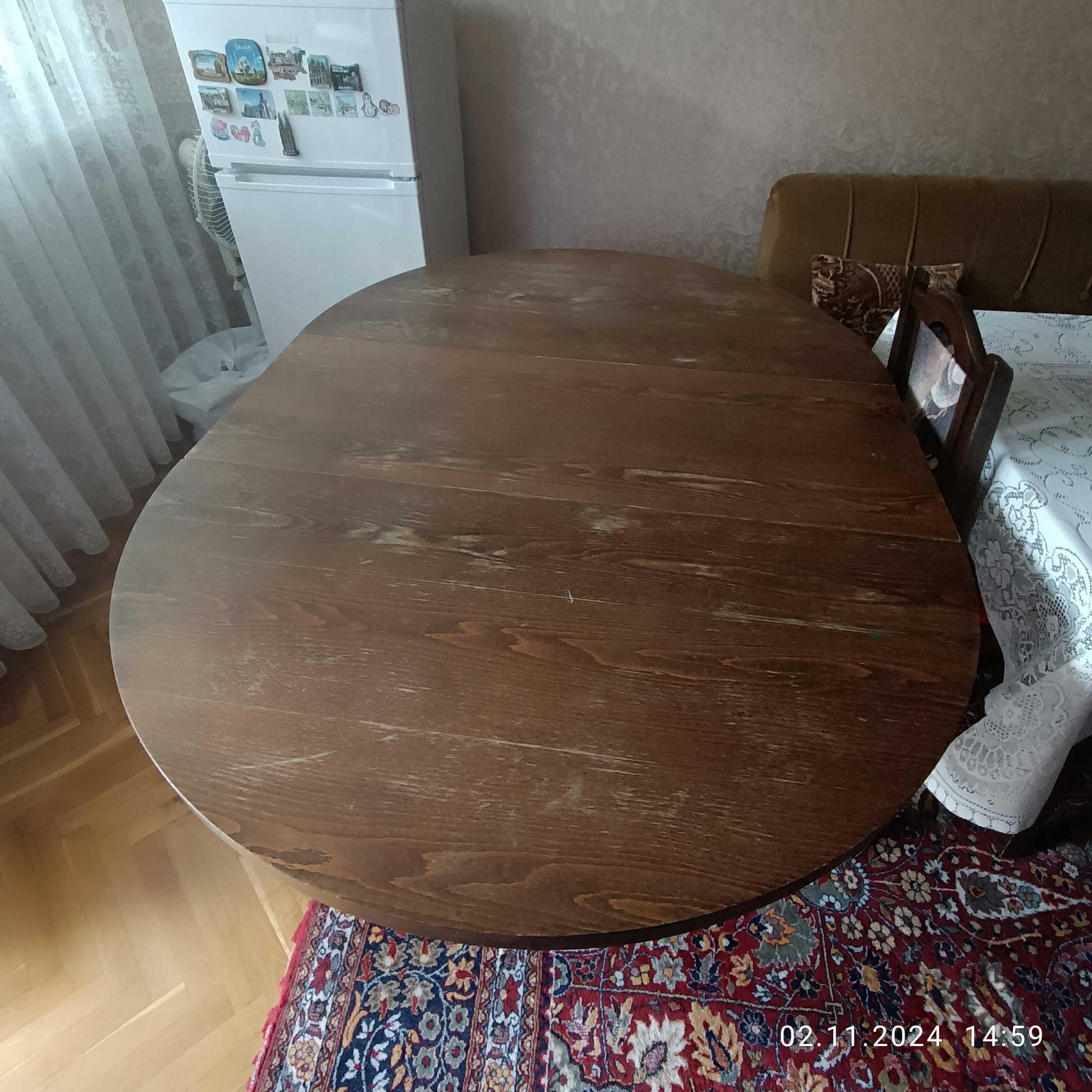 кръгла разтегателна маса