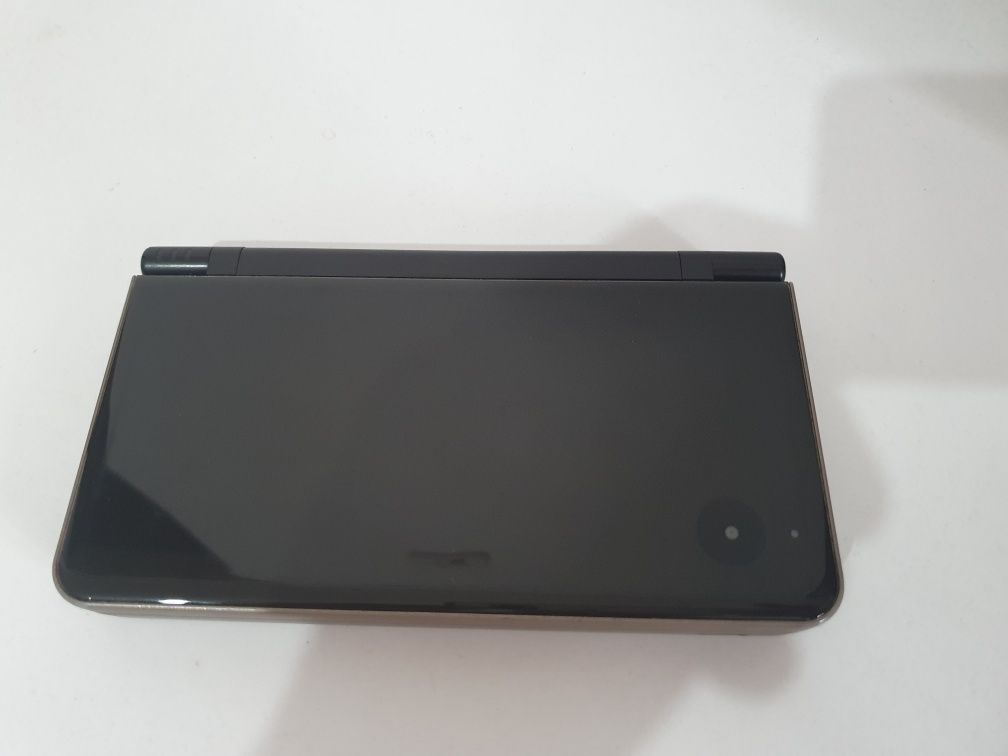 Nintendo Dsi XL Modat