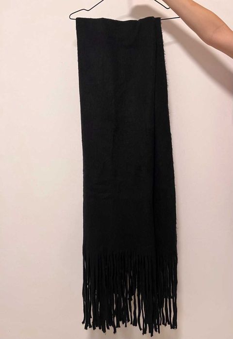 Унисекс черен шал