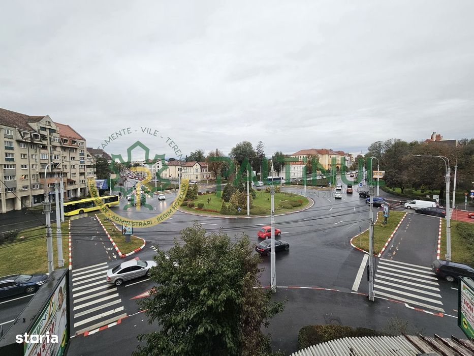 Apartament 3 camere decomandat de închiriat – zona, str Constituției,S