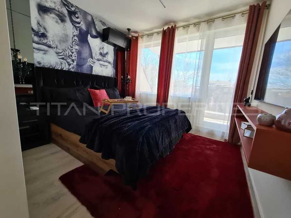 Продава се Тристаен апартамент в Пловдив, Съдийски - 110 кв.м за 2591 €/кв.м - Снимка #5