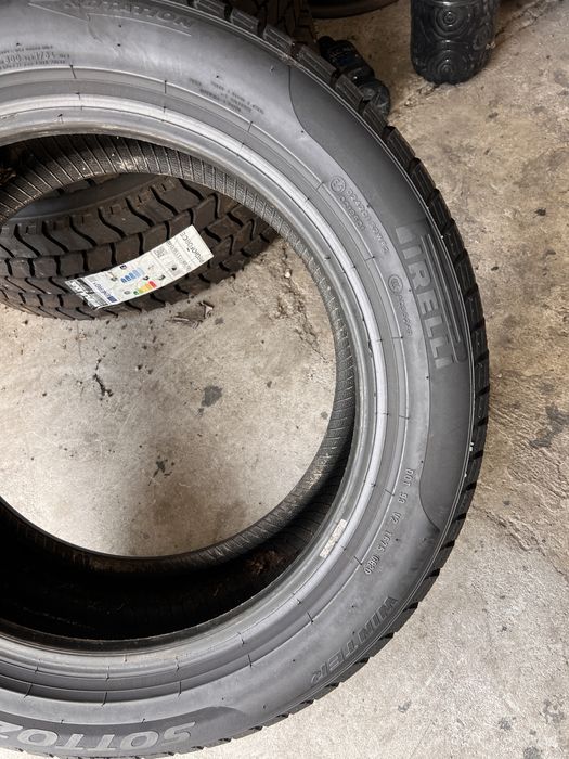 2 anvelope iarna 245/50/18 , Pirelli , DOT 2020