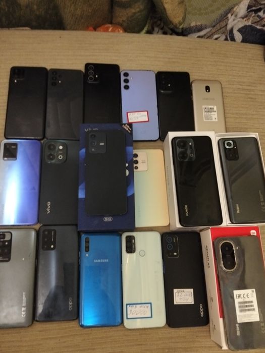 Смартфоны орро, vivo, Samsung,  Xiaomi