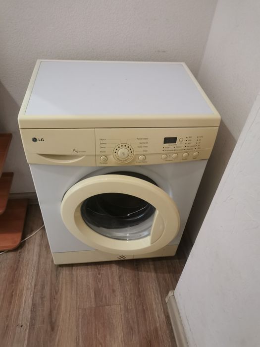 Продам стиральную машинку