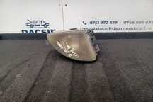 Proiector dreapta 89206701 7216886 01 89206701 7216886 01 BMW Seria 5