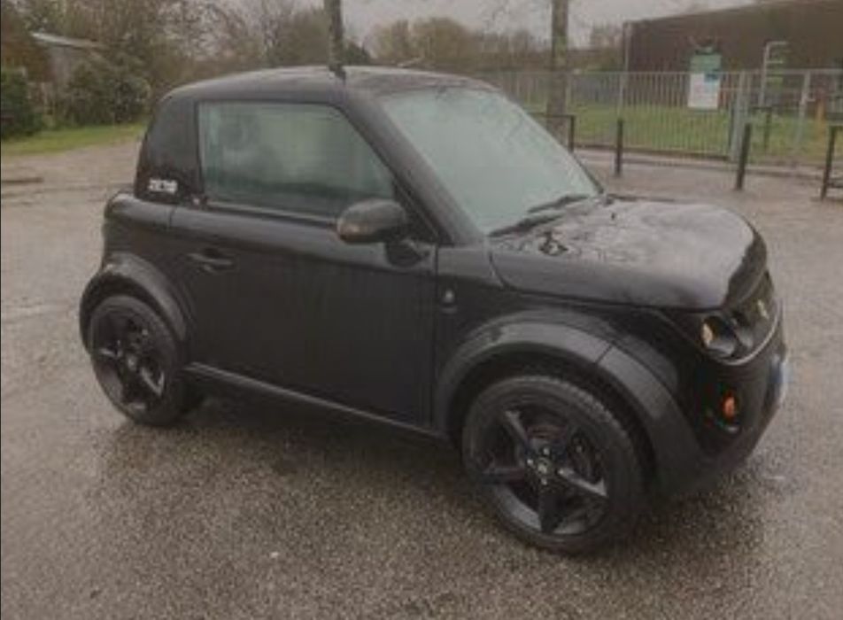 Tazzari zero electrica masina 16 ani Aixam