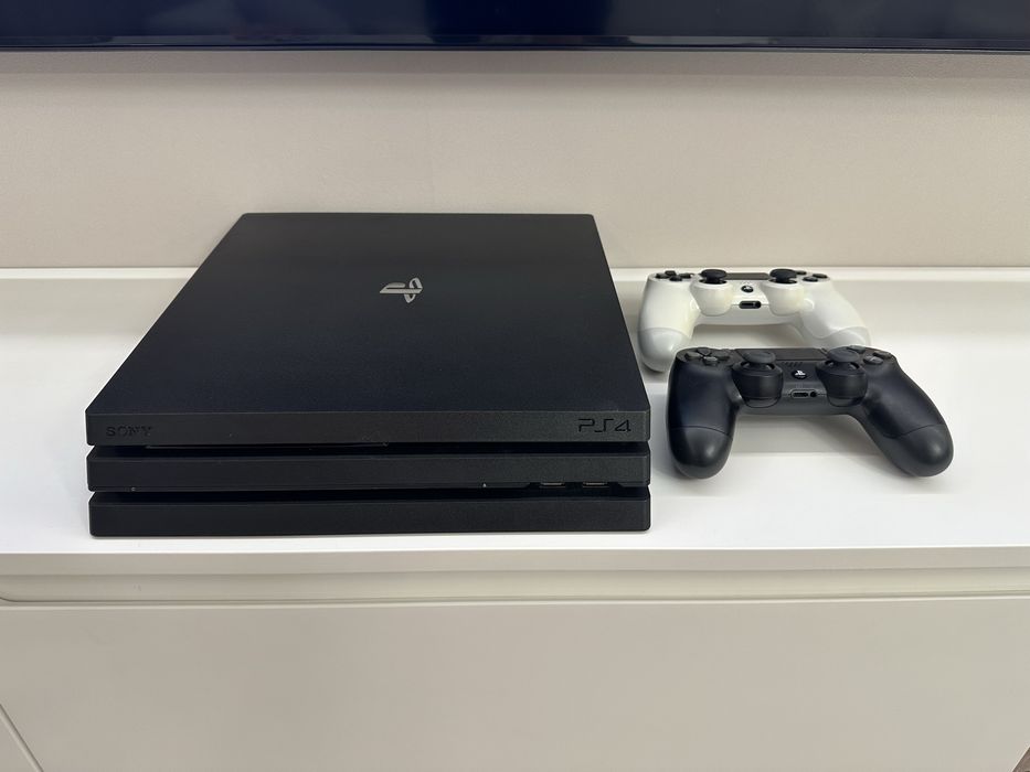 Sony Playstation ps4 pro