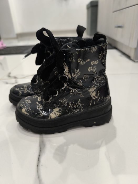 Детски боти за момиче