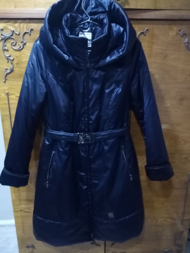 Куртка -пальто женская