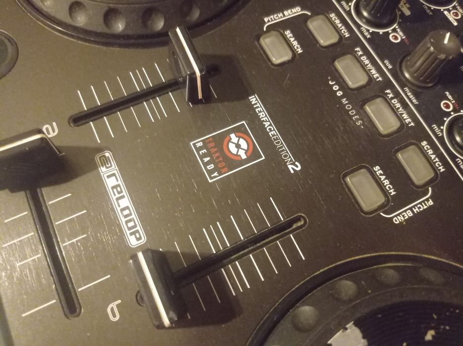 Consola DJ Reloop Interface Edition 2 (digital jockey)