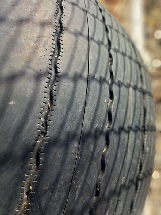 Гуми 385/65 R22.5 и 385/55/ R22.5