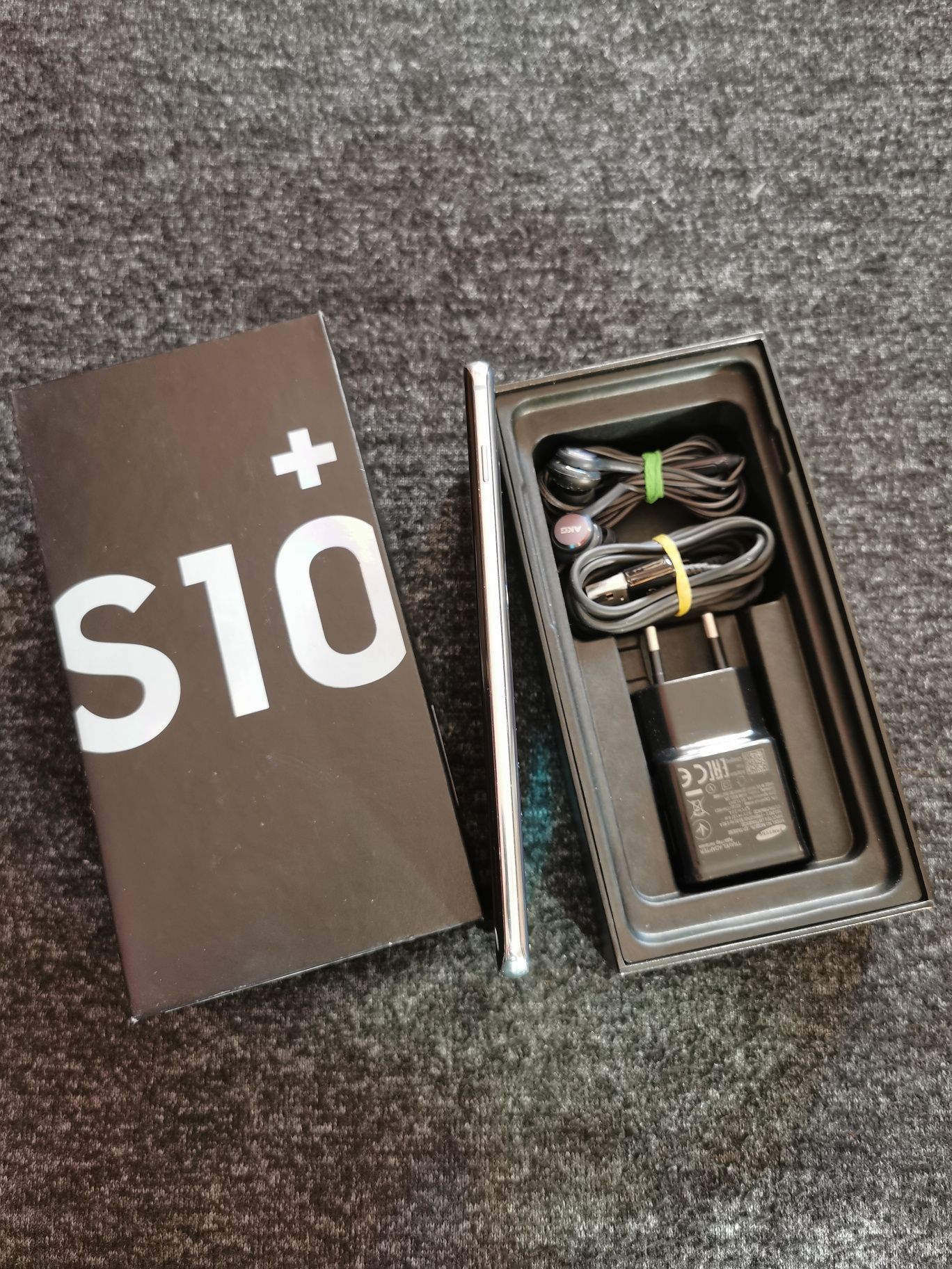 Samsung   S10 plus  128 GB   Green