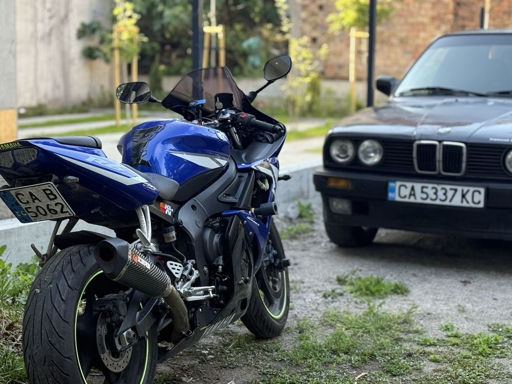 YAMAHA R6 2004г Топ