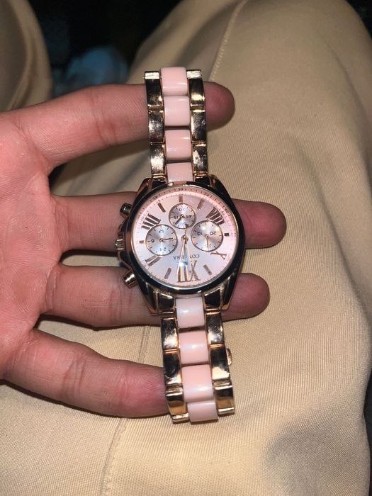 Vând ceas CONTENA Pretul Este Necogiabil!