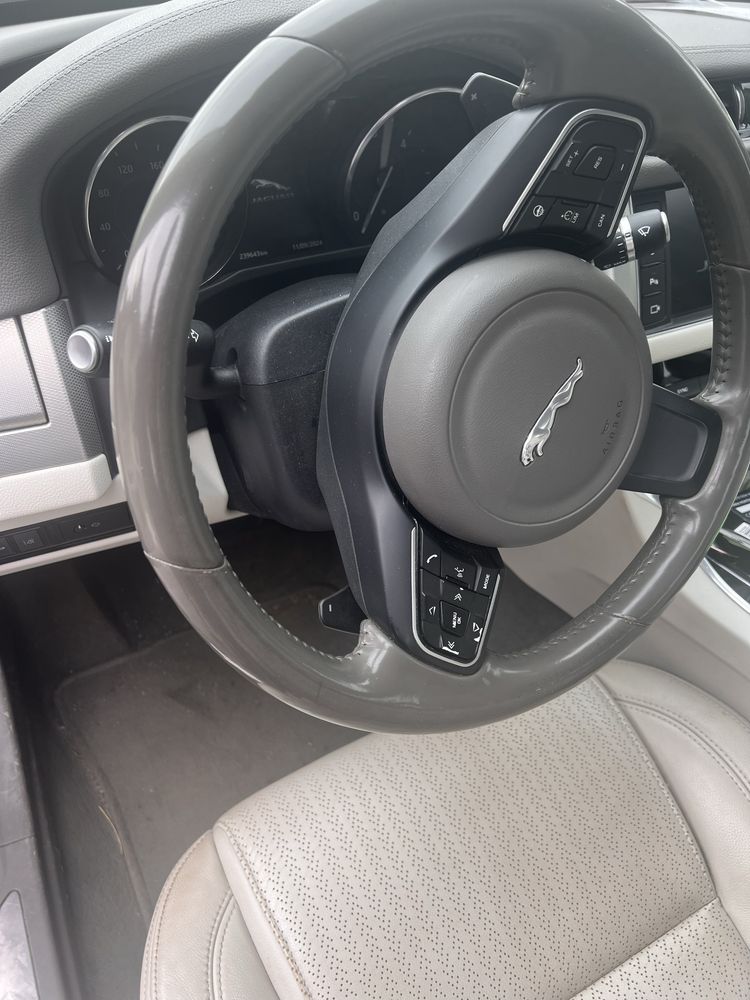 Vand jaguar impecabil full led