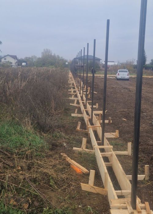 Meșter la garduri cu experiență în domeniul de peste 15 ani în constru