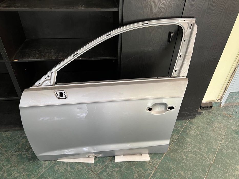 Предна лява врата за Ауди А3- 8V;2013-2020 г- 500 лв