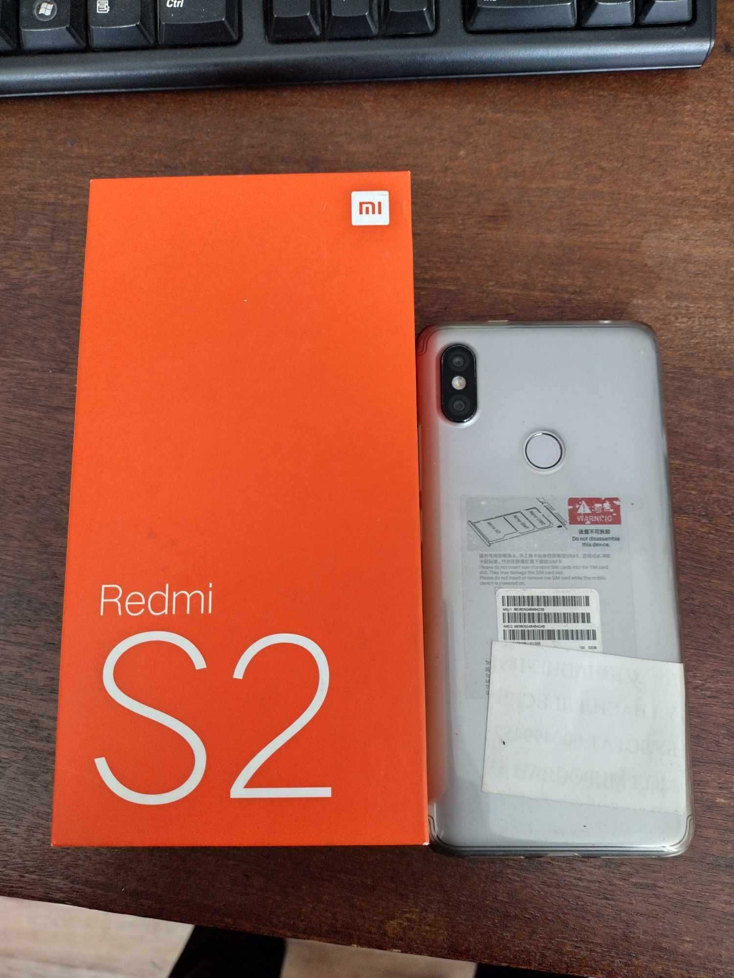 Телефон Xiaomi Redmi S2