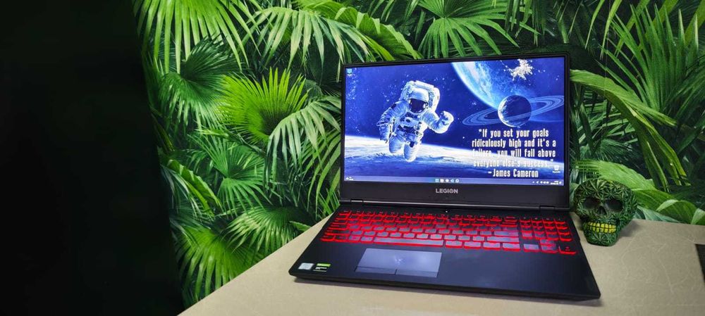 Lenovo Legion Y7000 • i7 • GTX 1650 • 32GB RAM • 2.5TB stocare