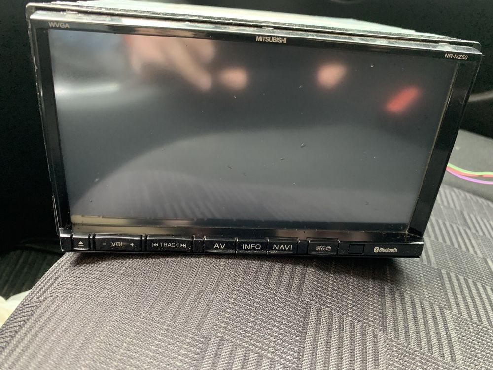 Double din player Mitsubishi NR-MZ50