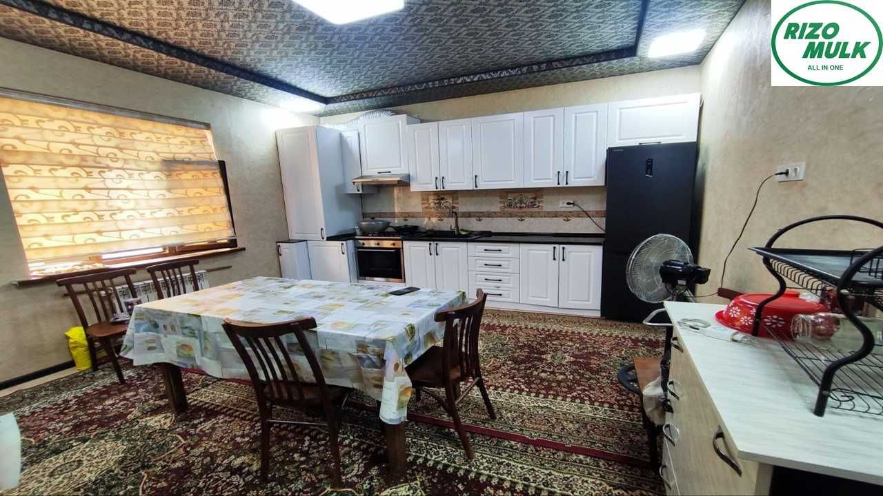 Назарбек кичик иттифокда ховли сотилади. NR494/96