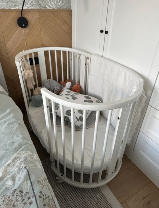 Pătuț Stokke Sleepi Mini + Extensie Bed + 2 saltele + suport baldachin