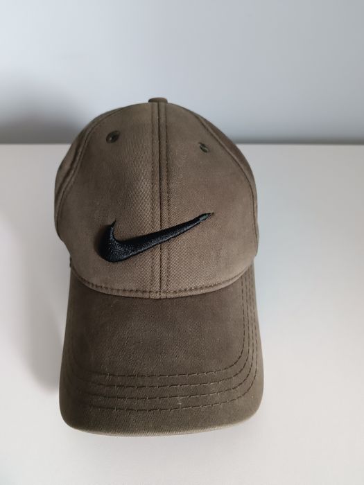 Бейсболка Nike хаки