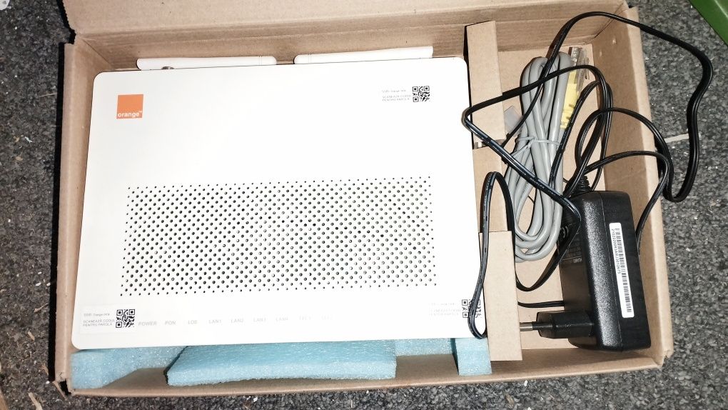 HUAWEI optical network terminal(nefolosit)