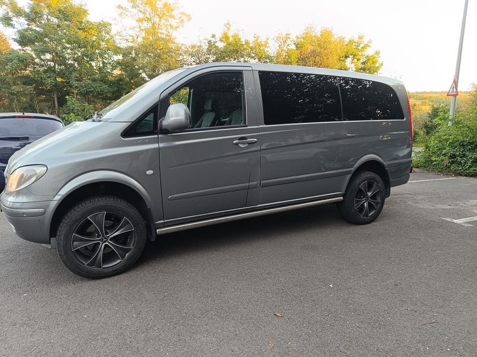 Vând Mercedes-Benz Vito Automată 4×4 4Matic