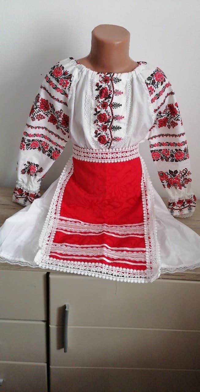 Costum popular stilizat, 6-8 ani