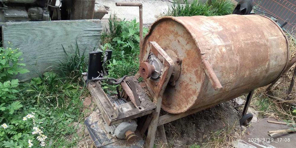Продам бетономешалку