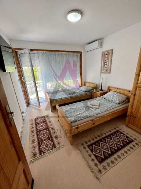 Дава се под наем Многостаен апартамент в Варна, Левски - 150 кв.м за 750 € - Снимка #6