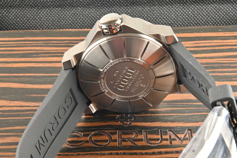 НОВ Corum Admiral's Cup Deep Hull Automatic Titanium 48мм
