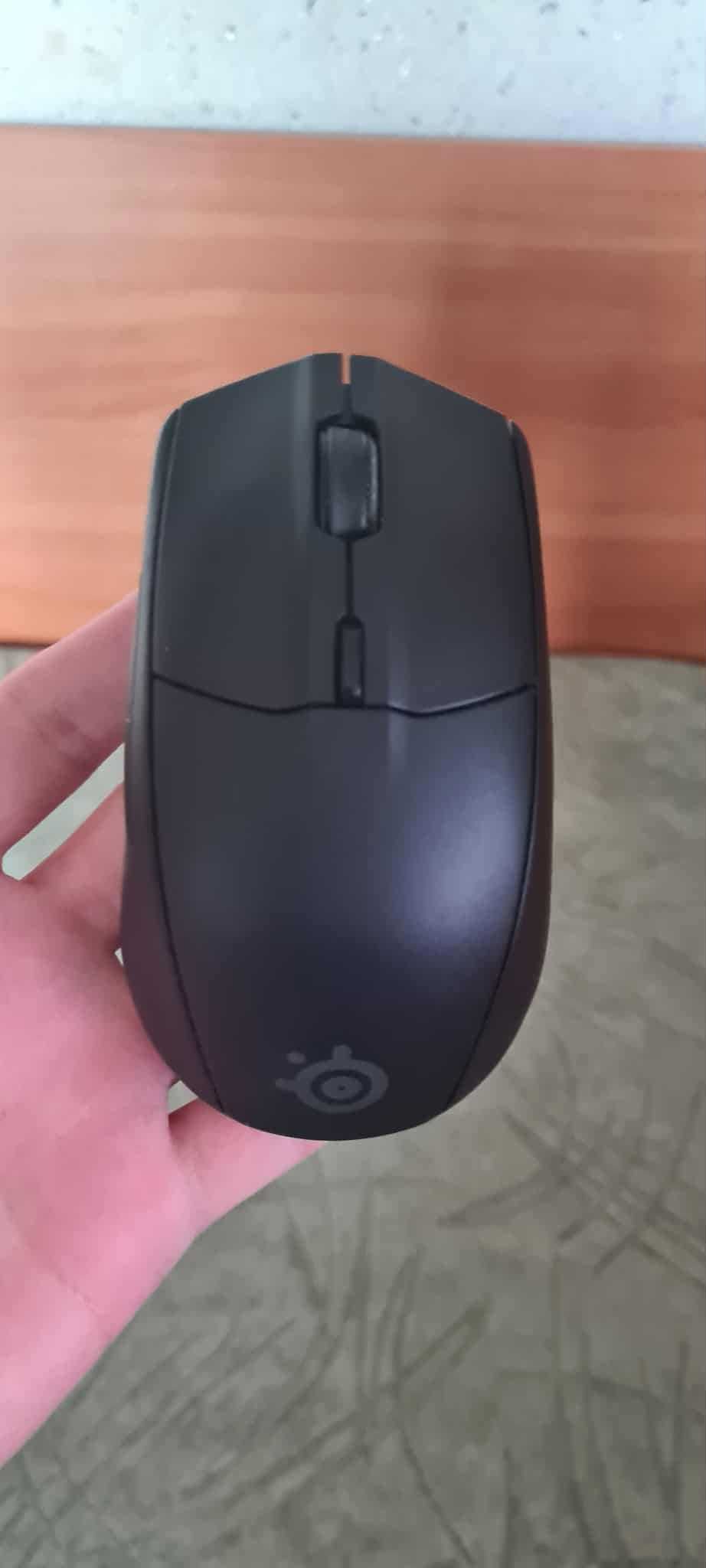 Мишка SteelSeries Rival 3 Wireless - отлична.