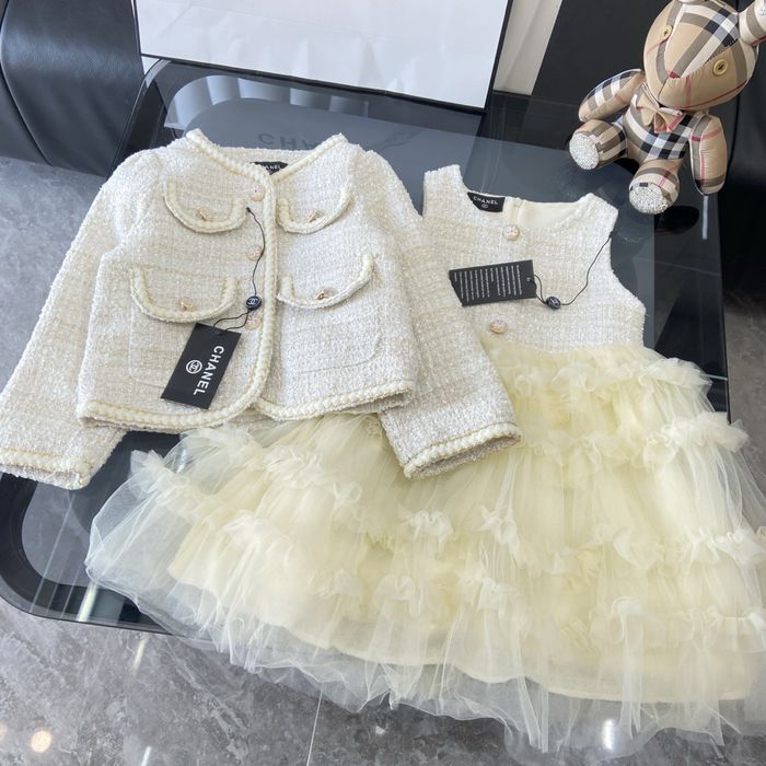 Set de fetiță: rochiță din tulle fin și sacou scurt din tweed ivory