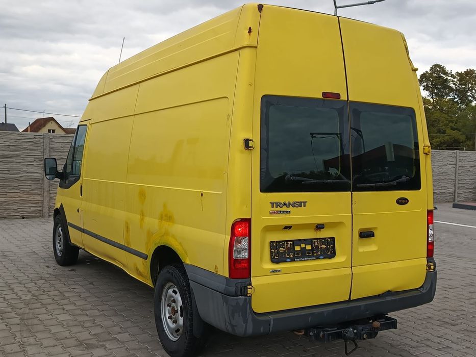 Vând Ford Tranzit 2.4 Diesel 4×4